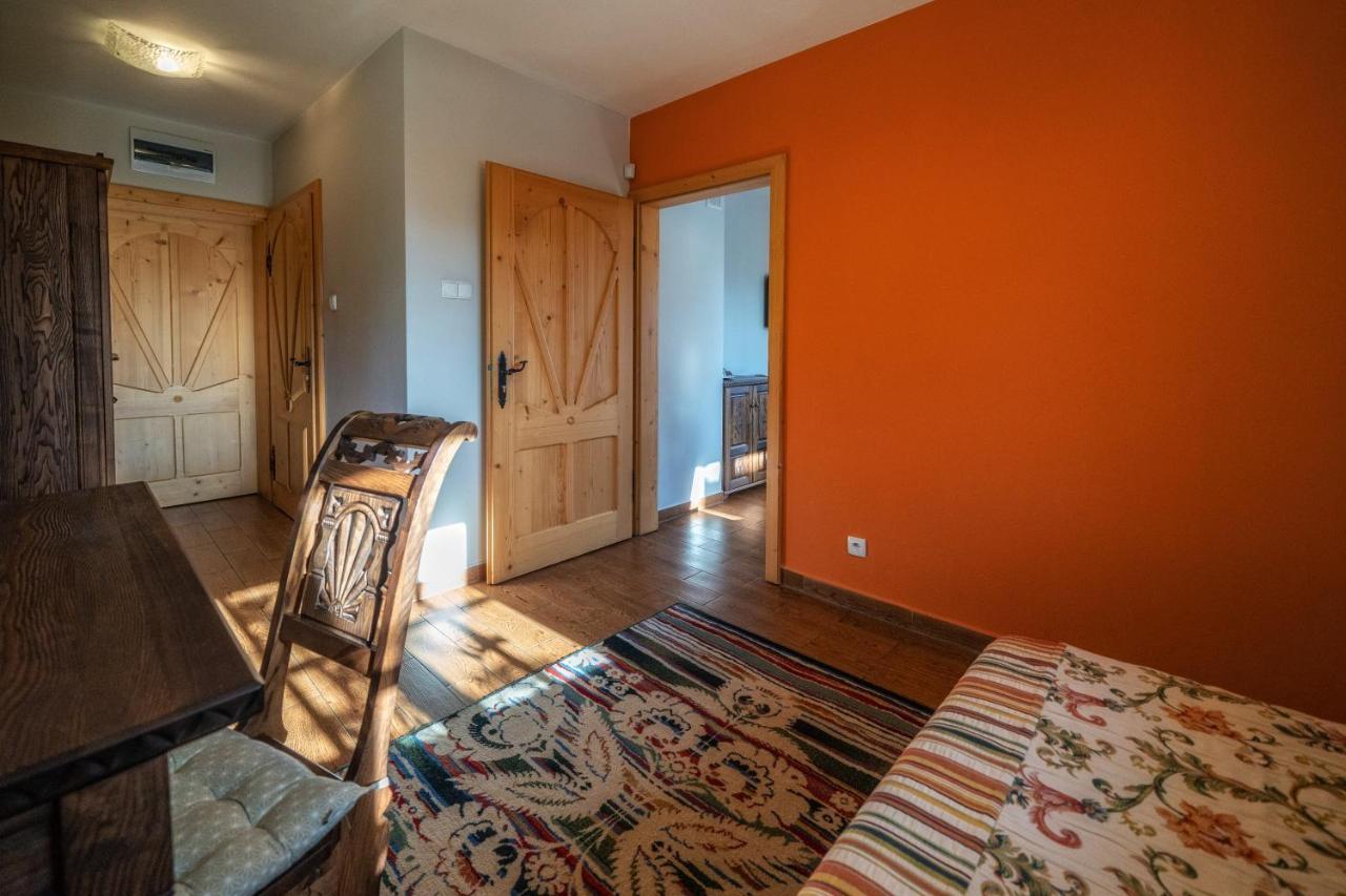 Hotel apartamentowy Butorowy Dwór 3*